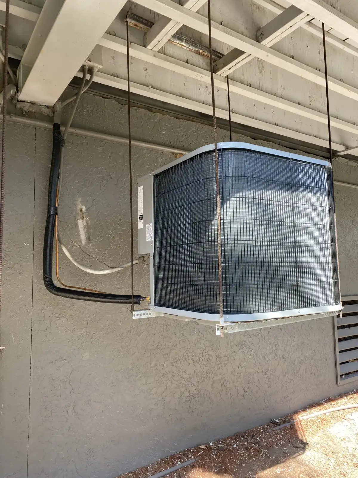 Humidity Control: Florida's Hidden Efficiency Factor